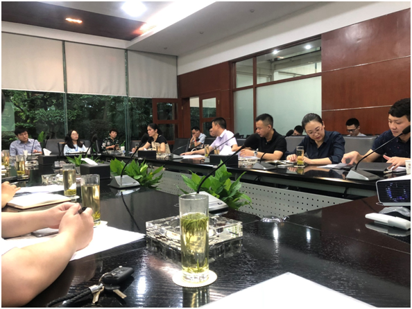 知行路桥受邀参加区经科局重点企业座谈会